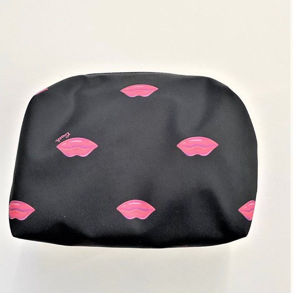 $98 Coach Small Nylon Boxy Cosmetic Case Pink Lips - Picture 3 of 6